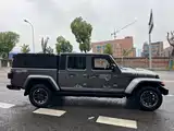 Фото 4 - Jeep Gladiator