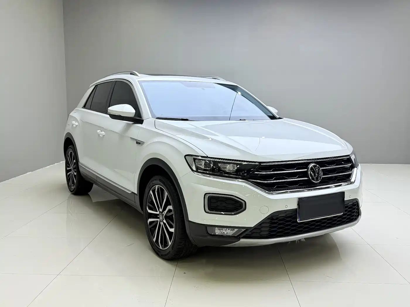 VOLKSWAGEN T ROC EXPLORING SONGS