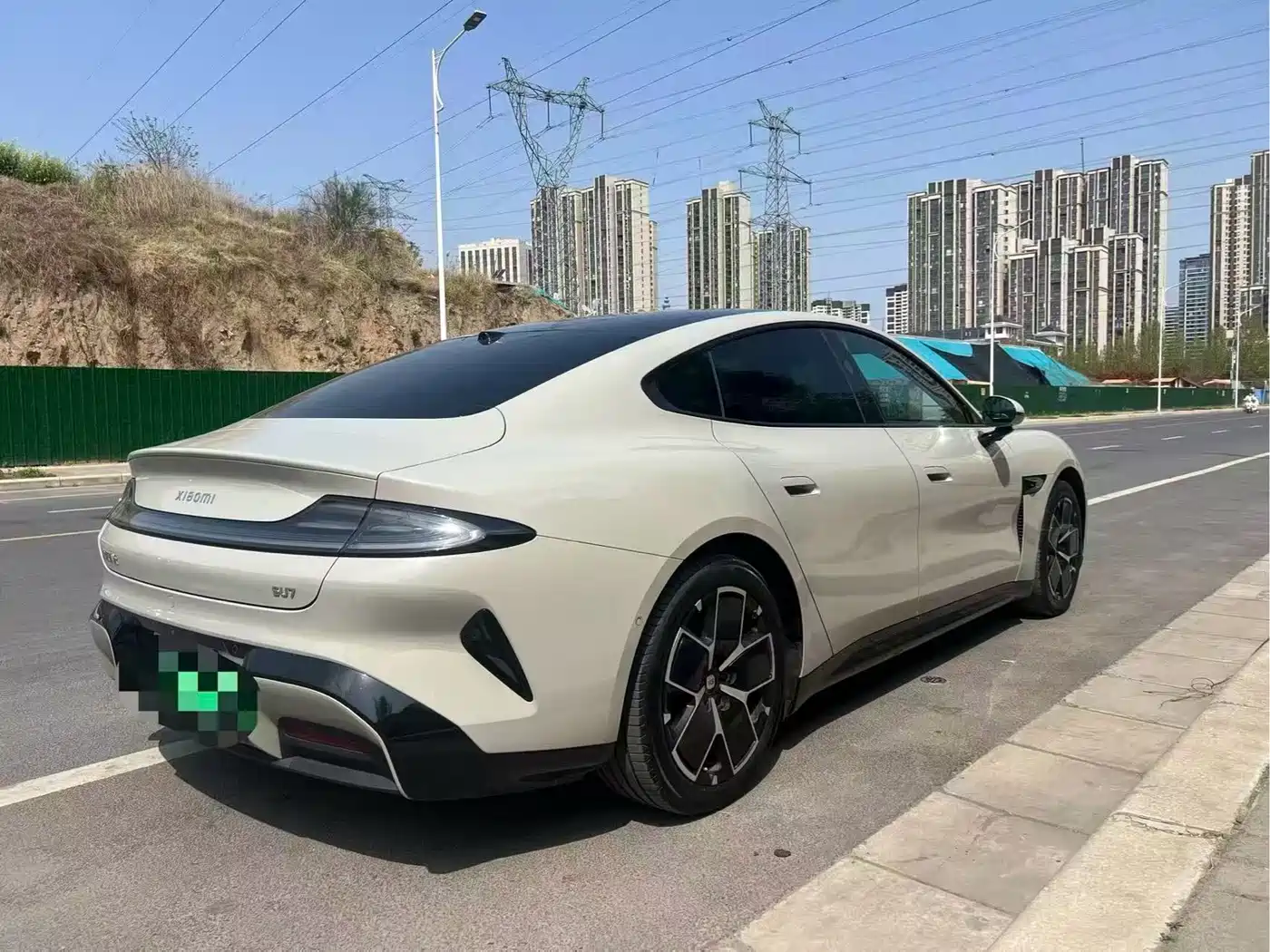 XIAOMI CAR XIAOMI SU7