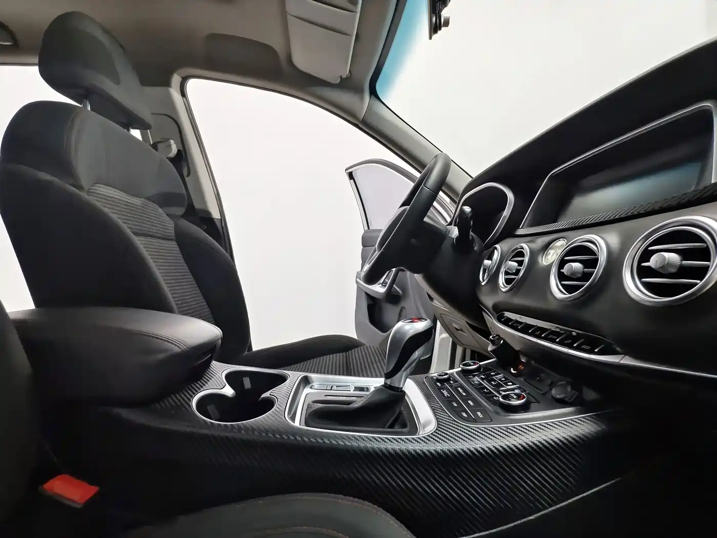 JAC Refine S7 2017 2017 1.5T Automatic Comfort