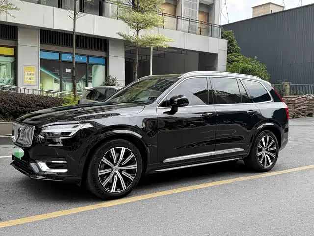  Volvo Volvo XC90 Plug-in Hybrid 2022 E-Drive Hybrid T8 Smart Premium Luxury 7-Seater