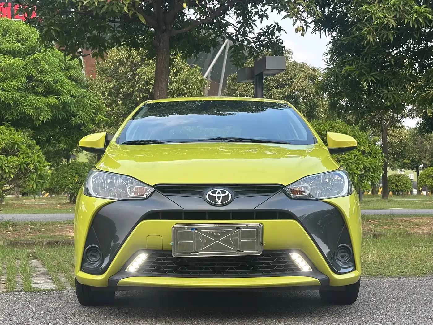 Toyota YARiS L Zhi Xuan 2016 Facelift 1.5E CVT Charming Edition фото 2
