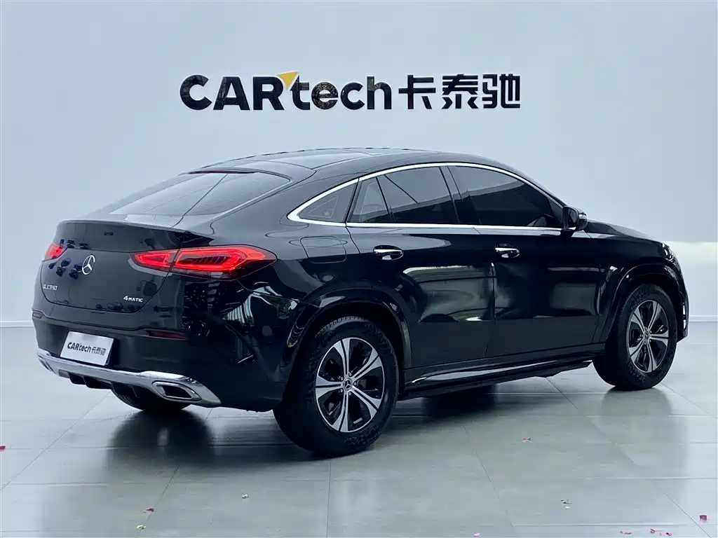 Mercedes-Benz GLE Coupe 2020 GLE 350 4MATIC Coupe SUV Fashion фото 2