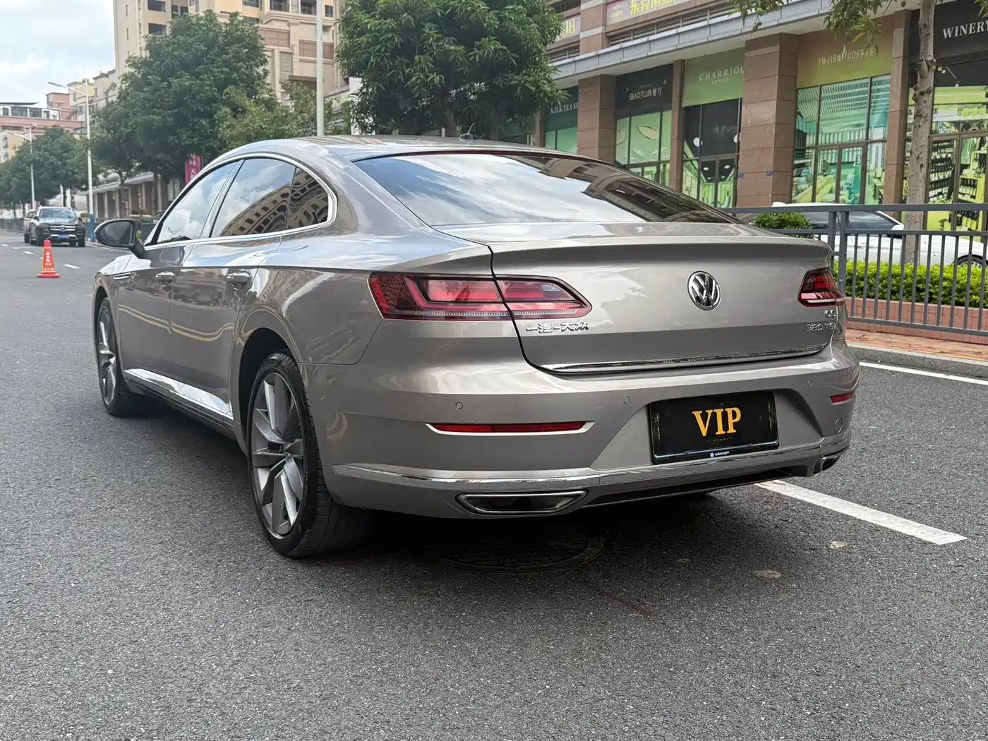 Volkswagen FAW-Volkswagen CC 2019 380TSI Glamour Edition China V фото 4
