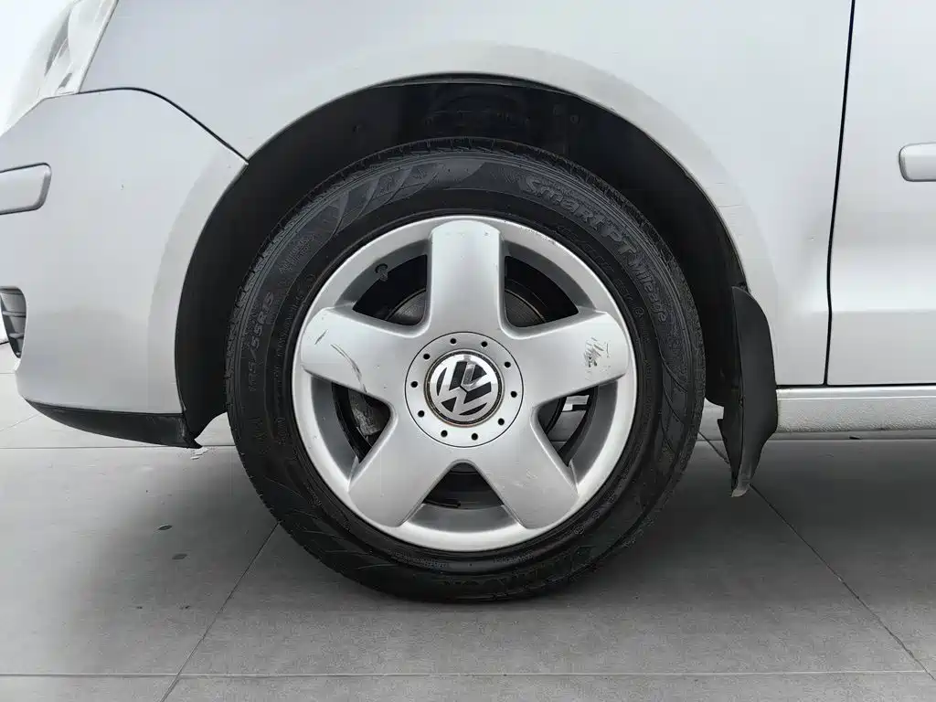 Photo 17 - Volkswagen Polo