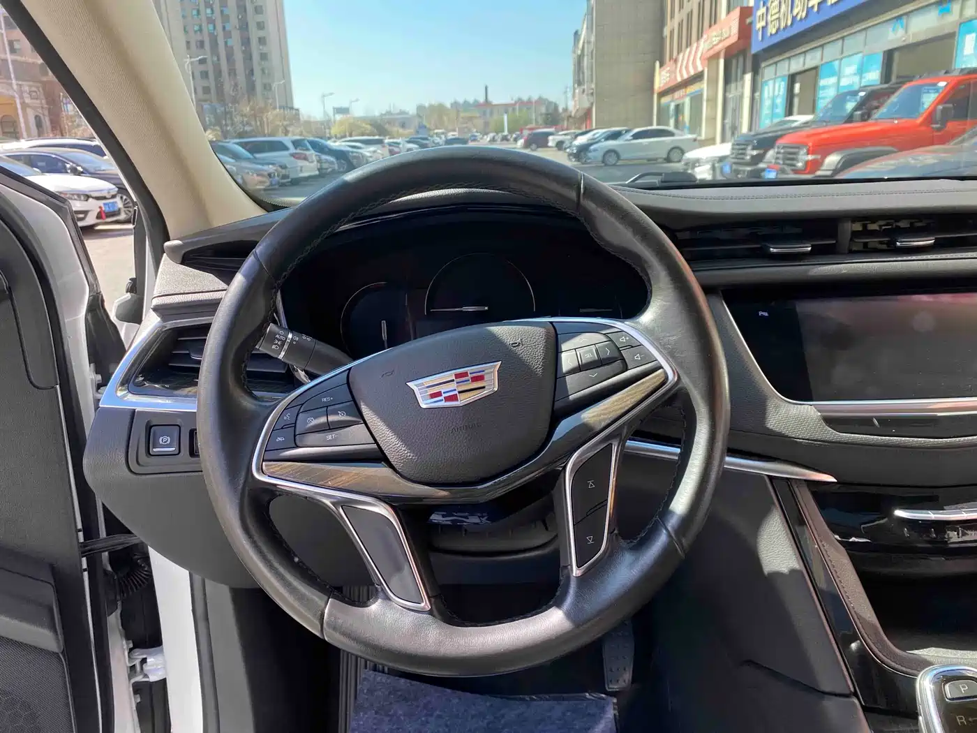 Cadillac XT5 2018 25T Luxury фото 15