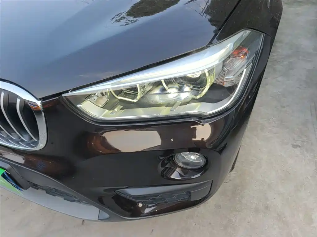 BMW X1 2018 sDrive20Li Leading Model фото 24