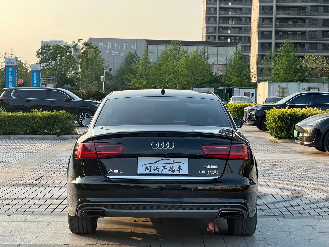 Audi A6L 2018 30th Anniversary 45 TFSI quattro Sport фото 4
