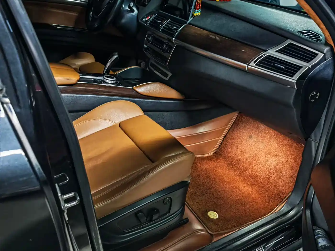 Фото 6 - BMW X6