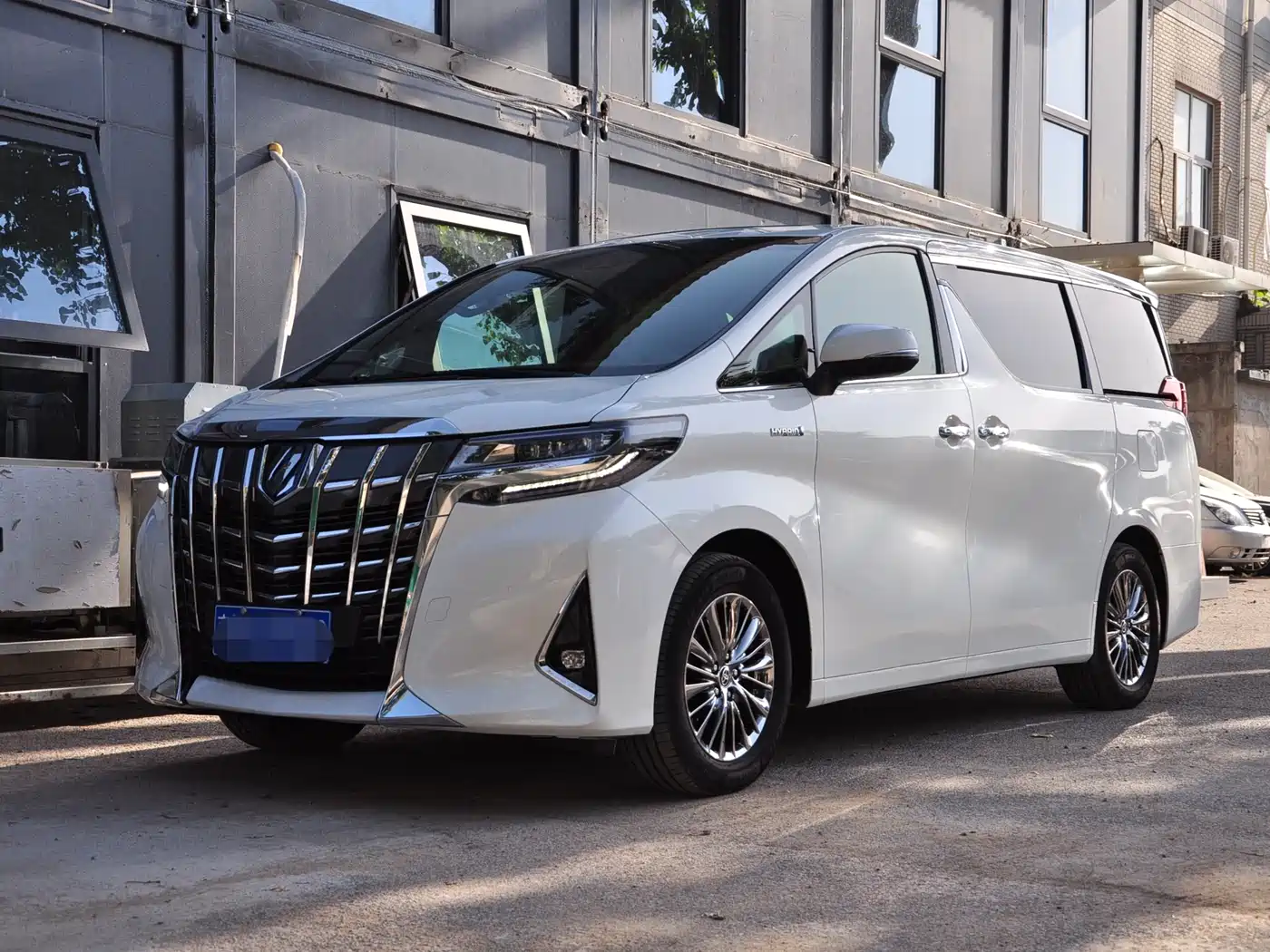 Toyota Alphard 2020 Hybrid 2.5L Premium Edition