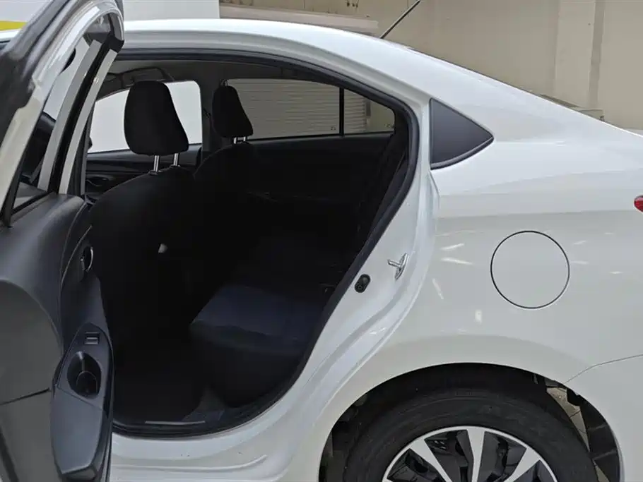 Toyota YARiS L Zhi Xuan 2022 1.5L CVT Leading PLUS Edition фото 11