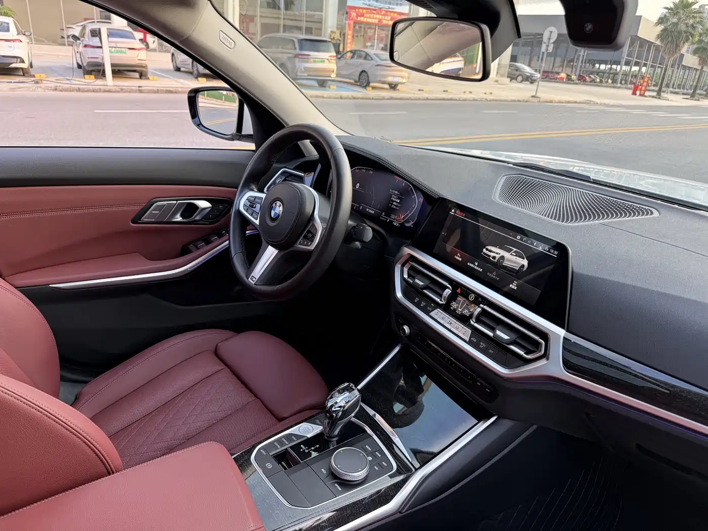 BMW 3 Series 2022 Facelift 325Li M Sport Package фото 15