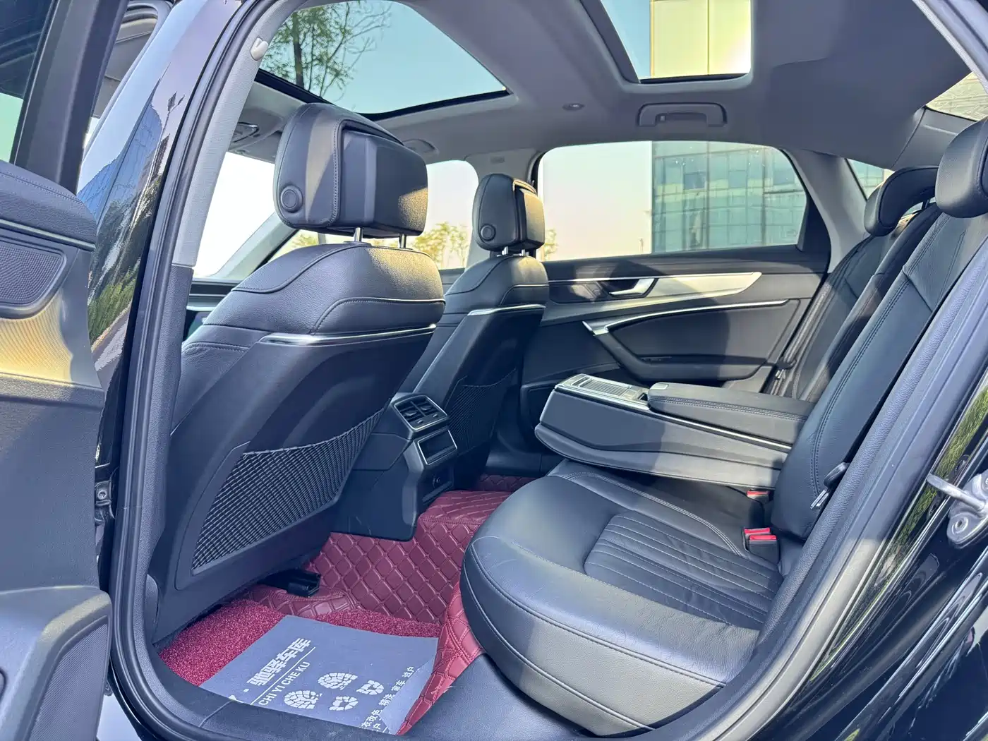 Audi A6L 2020 40 TFSI Luxury Elegance фото 11