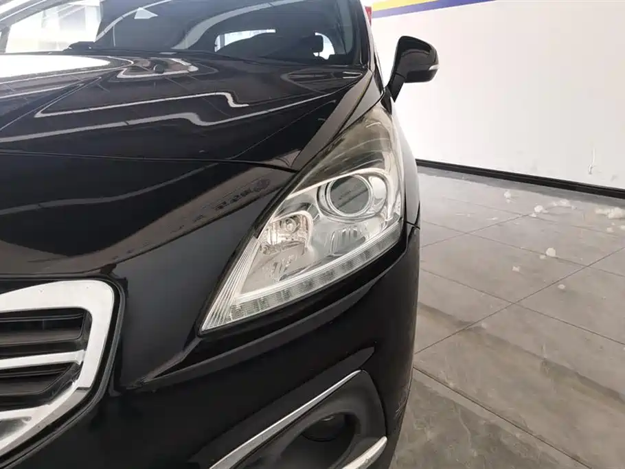 Peugeot 3008 2013 2.0L Automatic Trend Edition фото 5