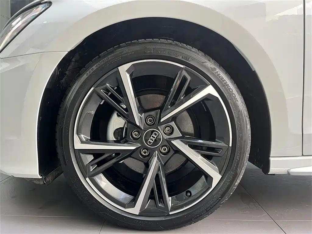 Audi A3 2024 Model Sportback 35 TFSI Fashion Sport фото 15