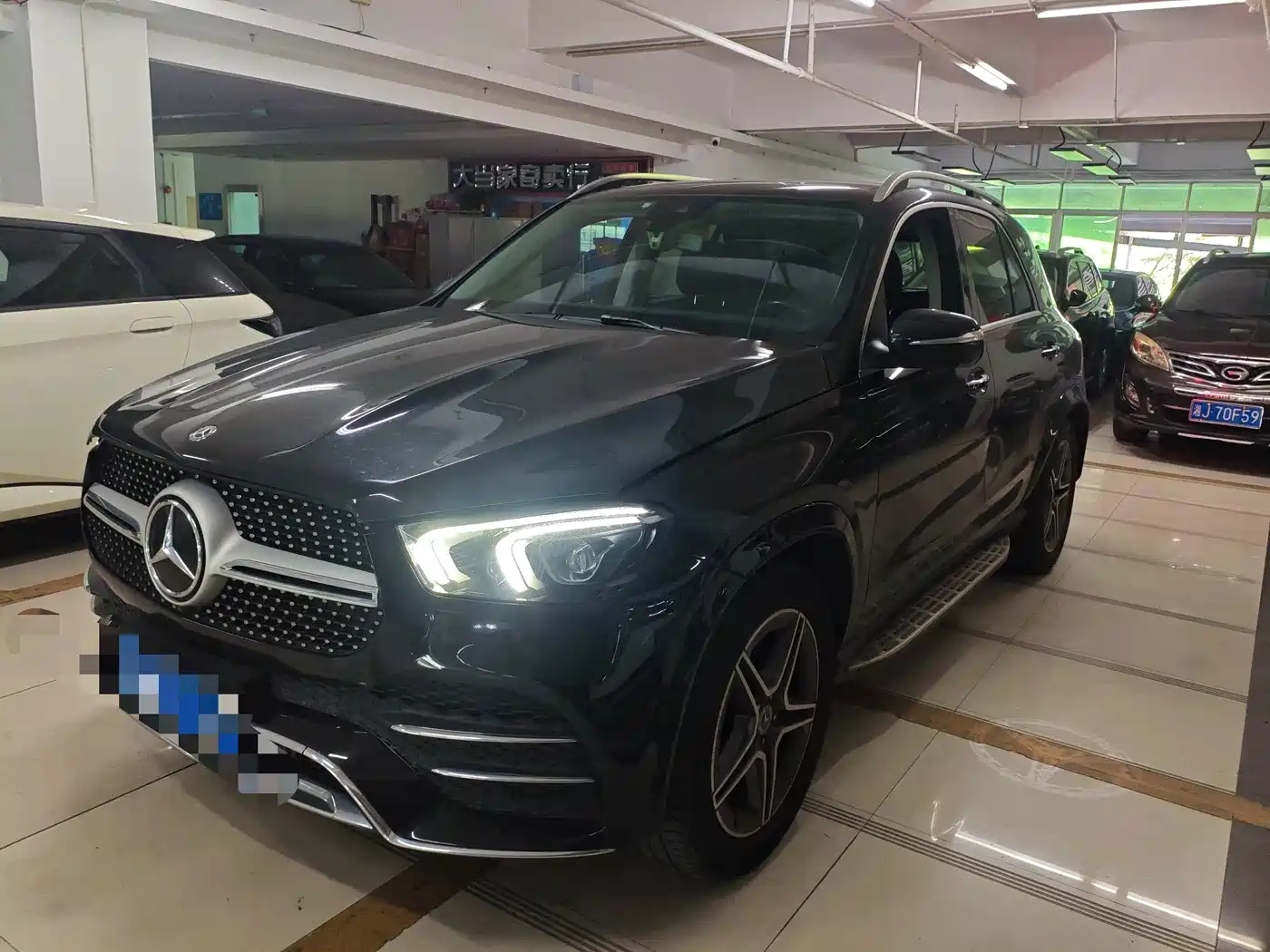Photo 1 - Mercedes-Benz GLE