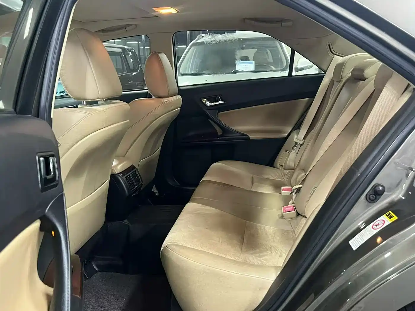 Toyota Reiz 2013 2.5V Premium Edition фото 5