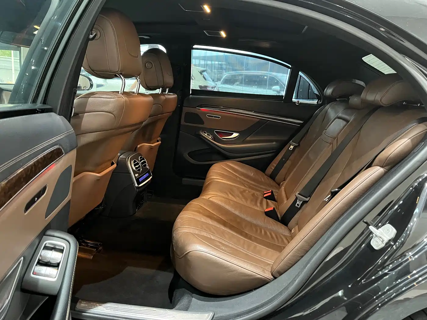 Mercedes-Benz S-Class 2014 S 320 L Business фото 21