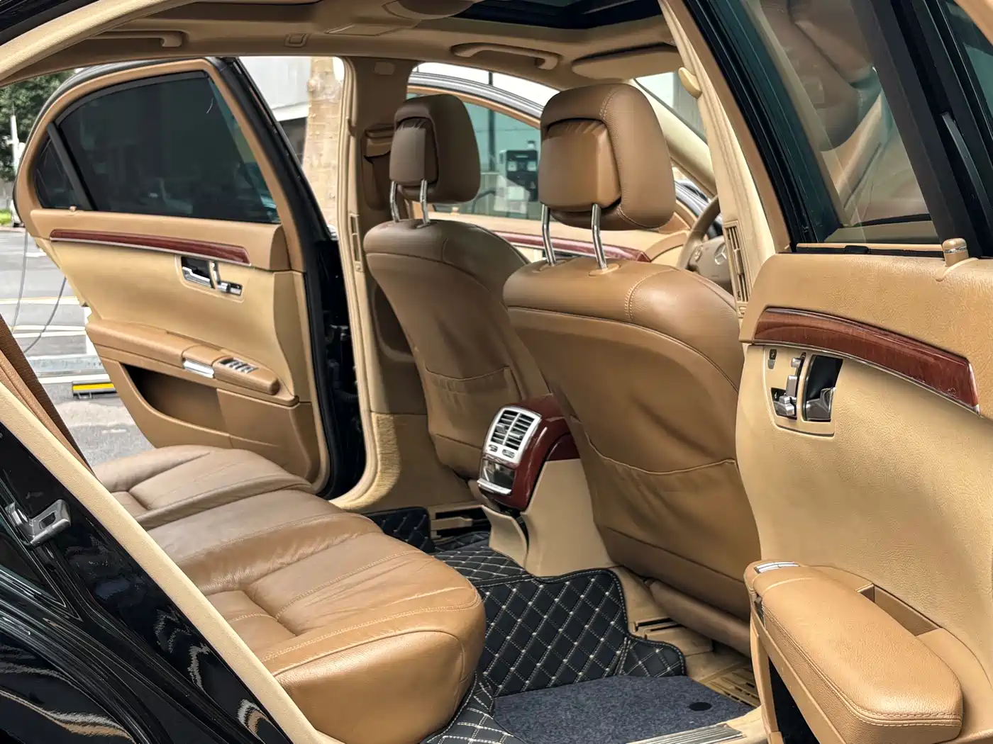 Mercedes-Benz S-Class 2008 S 300 L Premium фото 12