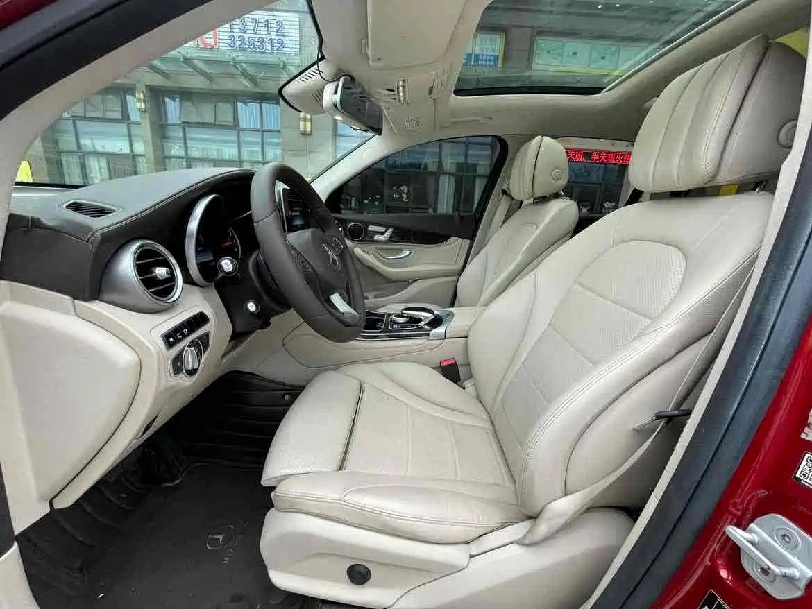 Mercedes-Benz GLC 2016 GLC 260 4MATIC Luxury фото 10