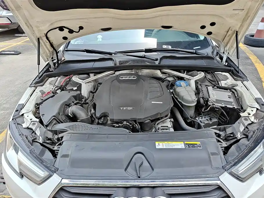 Audi A4L 2017 Plus 40 TFSI Progressive фото 10