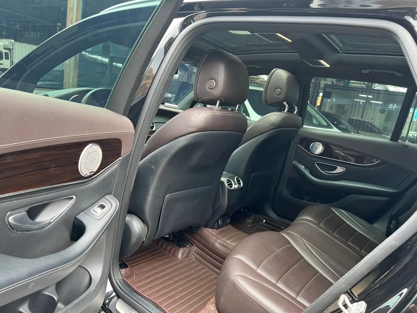 Mercedes-Benz GLC 2019 Facelift GLC 300 L 4MATIC Dynamic фото 7