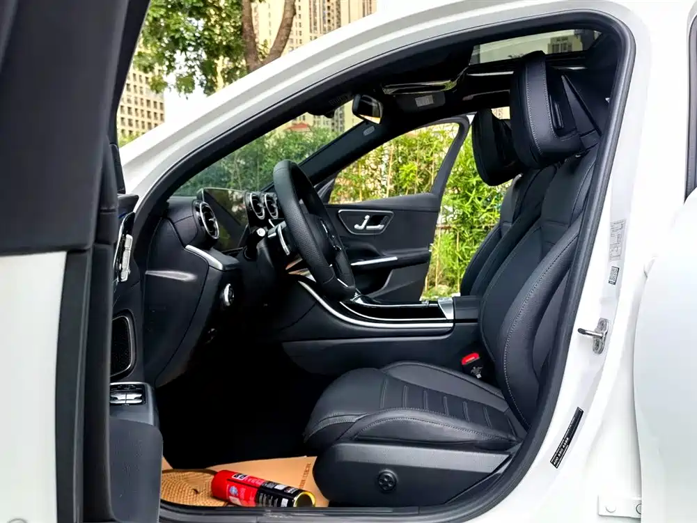 Mercedes-Benz C-Class 2024 Facelift C 200 L Sport фото 9