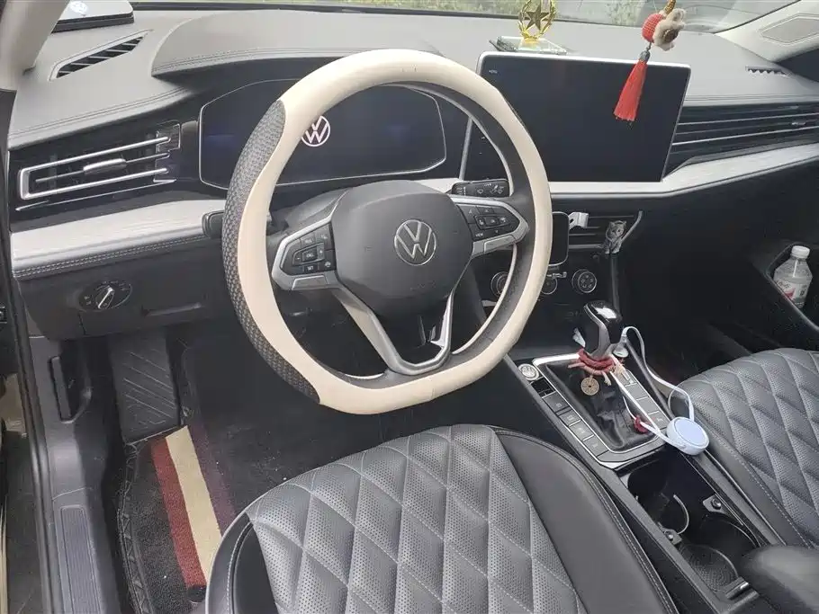 Volkswagen Sagitar 2023 300TSI DSG Surpassing Edition фото 12