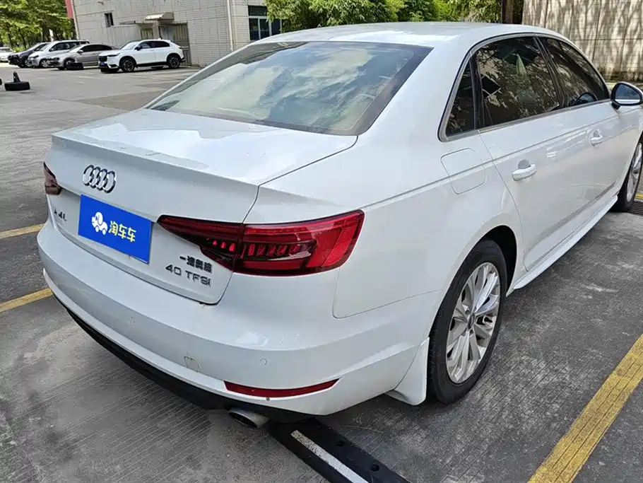 Audi A4L 2017 Plus 40 TFSI Progressive фото 3