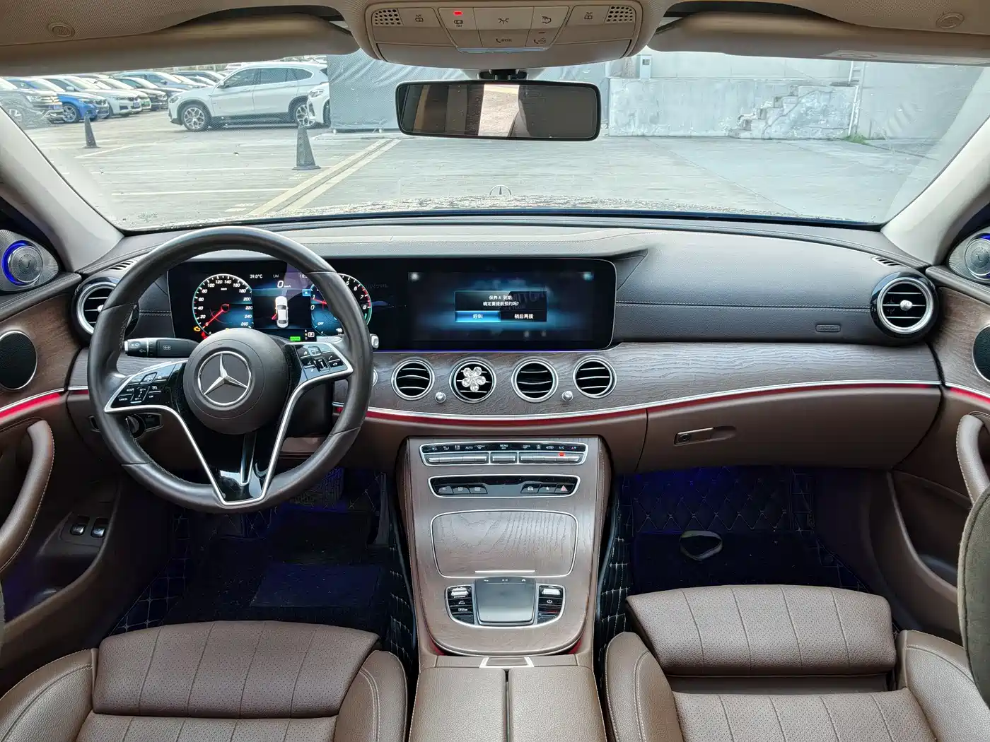 Mercedes-Benz E-Class New Energy 2022 Facelift E 350 e L Plug-in Hybrid Sedan фото 15