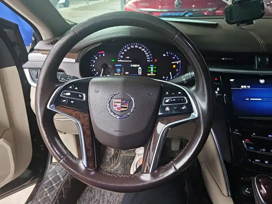 Cadillac XTS 2014 2013 28T Elite