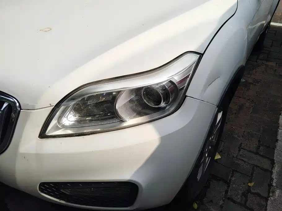 Lifan X60 2016 2015 1.8L CVT Comfort (China IV)