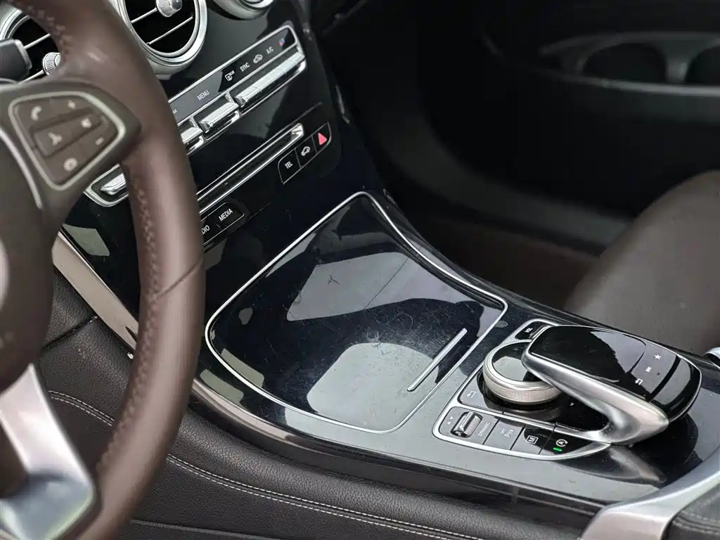 Mercedes-Benz GLC 2017 GLC 200 4MATIC фото 11