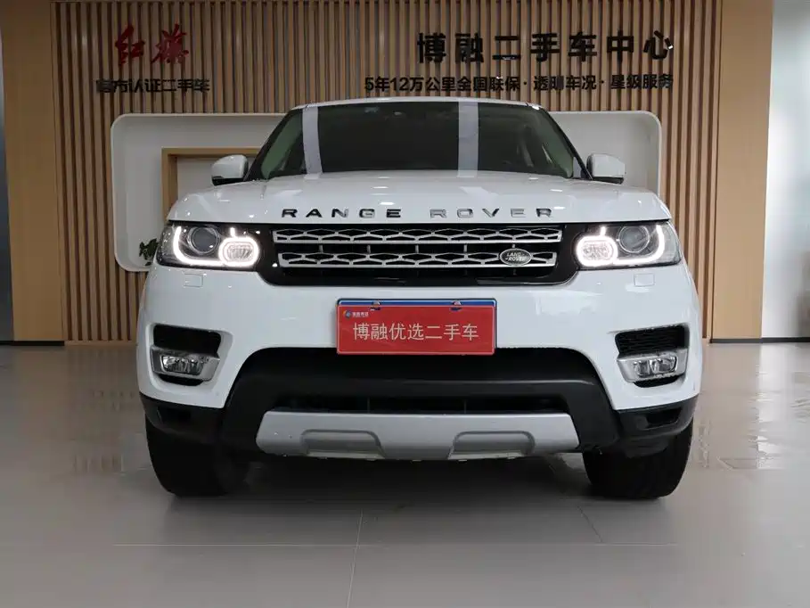 Фото 4 - Land Rover Range Rover Sport