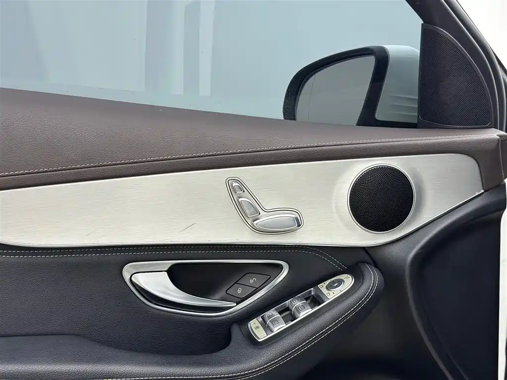 Mercedes-Benz GLC 2017 GLC 200 4MATIC фото 14
