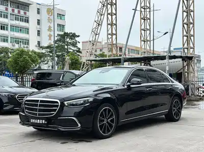 Mercedes-Benz S