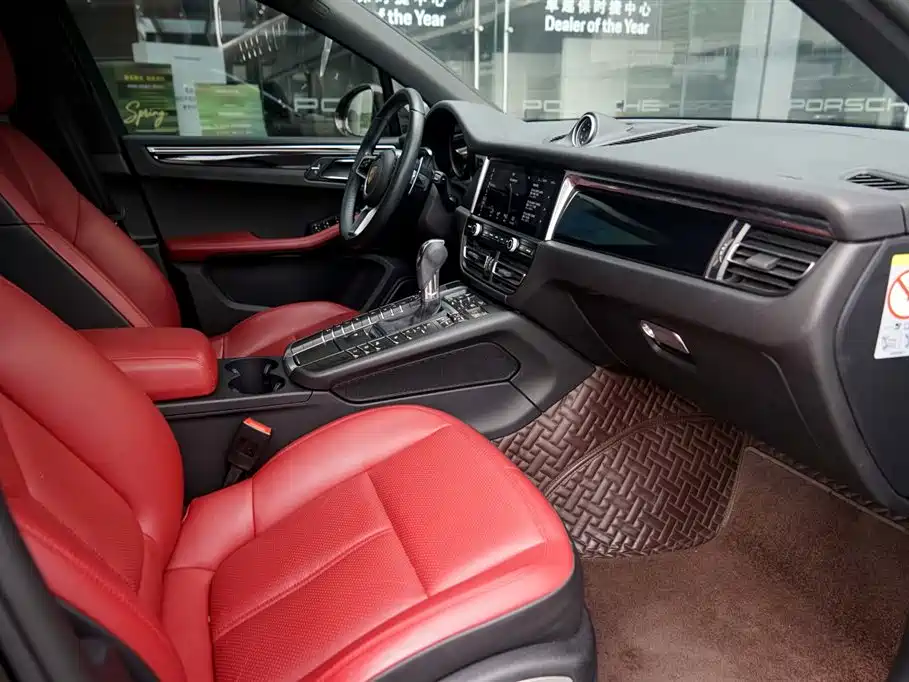 Porsche Macan 2021 Macan 2.0T фото 12