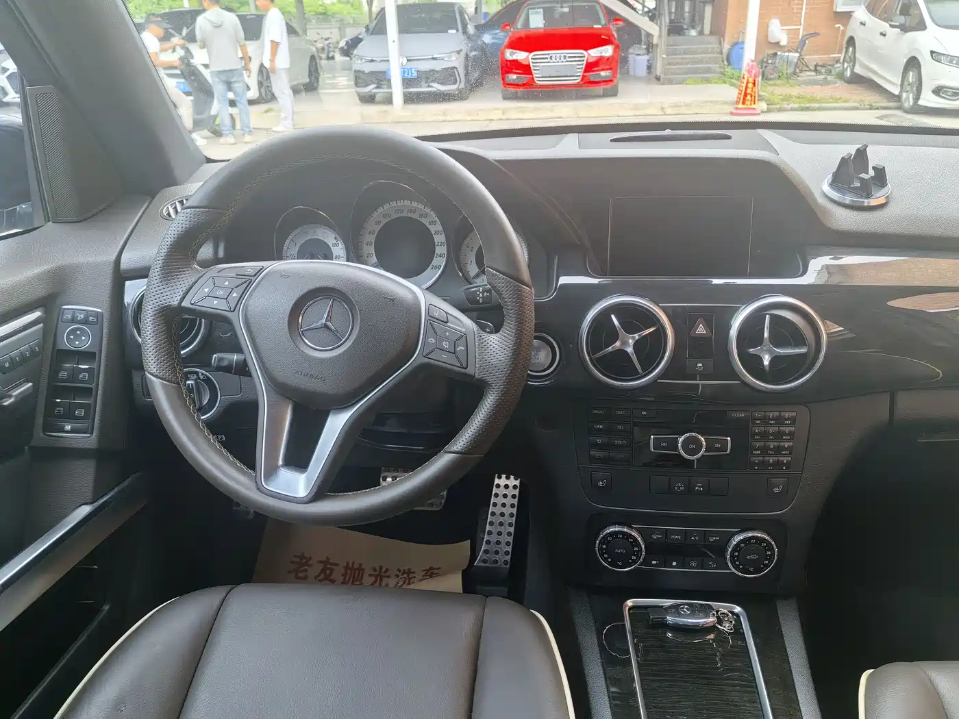 Mercedes-Benz GLK-Class 2013 Facelift GLK 300 4MATIC Luxury фото 10