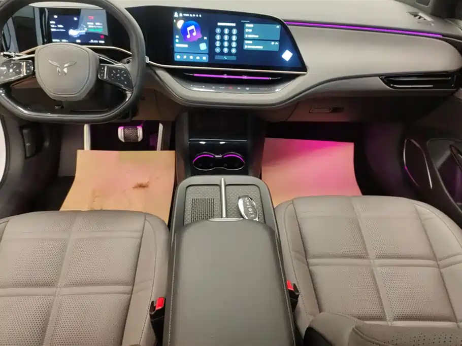 Hongqi EH7 2024 690 Pro фото 16