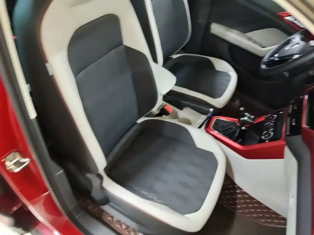 Volkswagen T-Cross 2021 1.5L Auto Comfort Edition фото 25