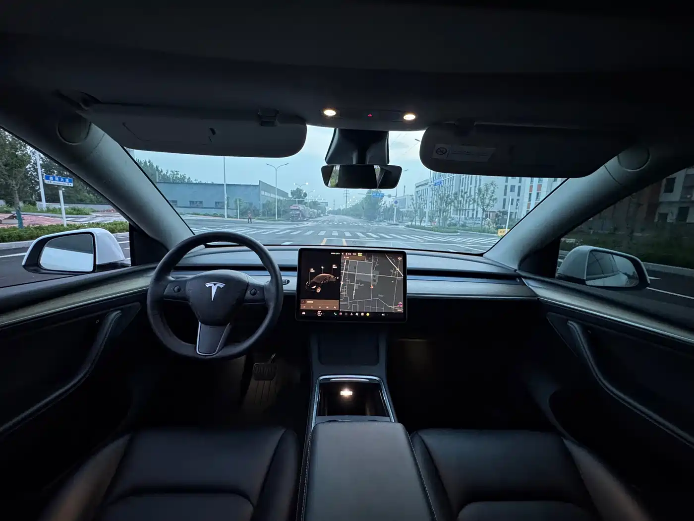 Photo 9 - Tesla Model Y