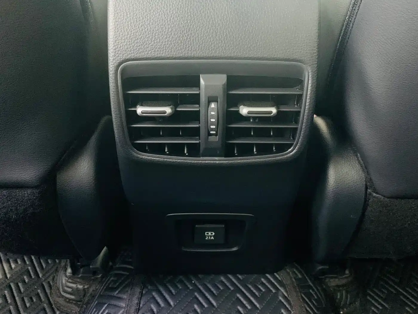 Toyota Levin 2023 185T CVT Sport фото 12