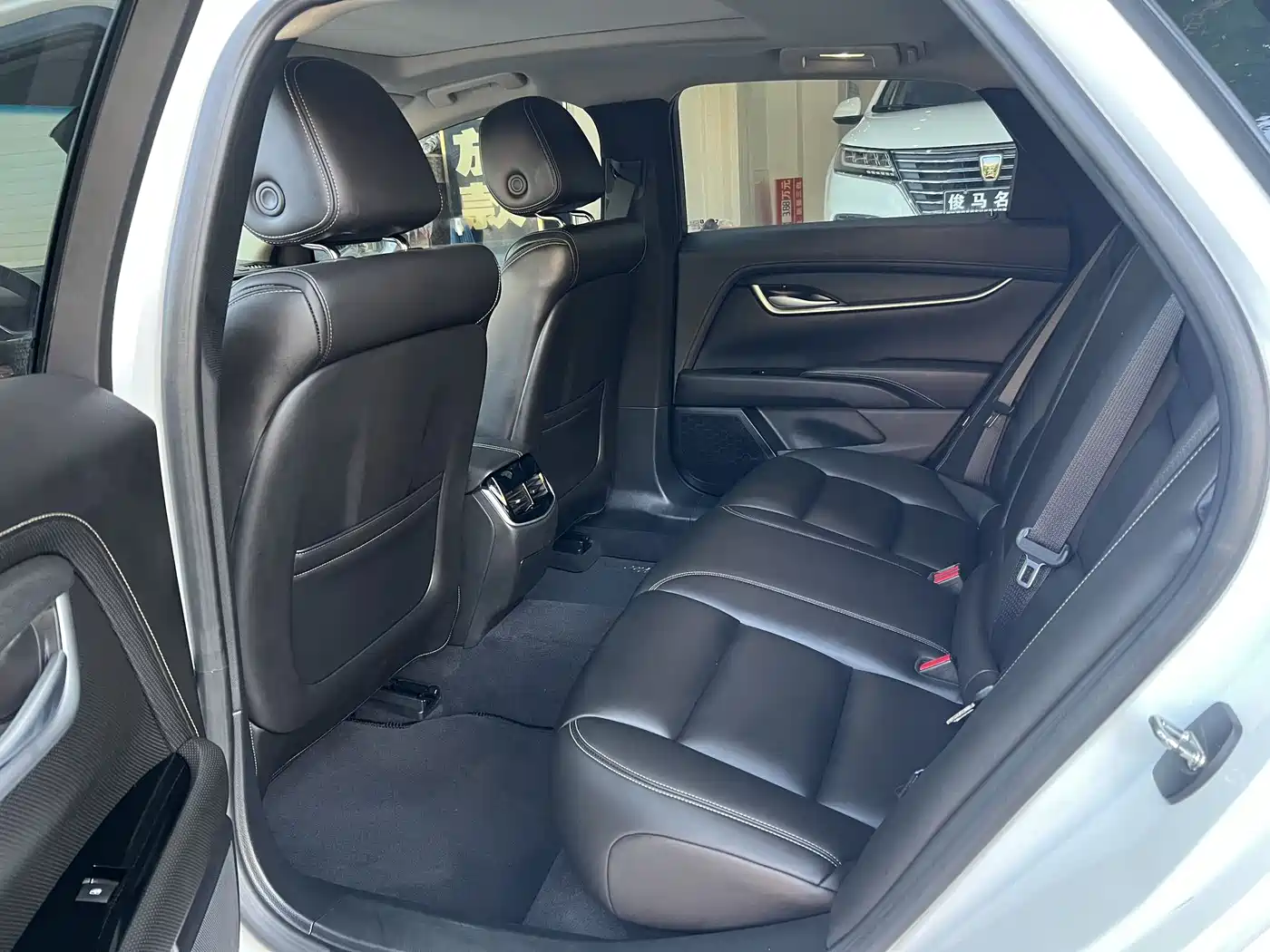 Cadillac XTS 2018 28T Technology фото 8