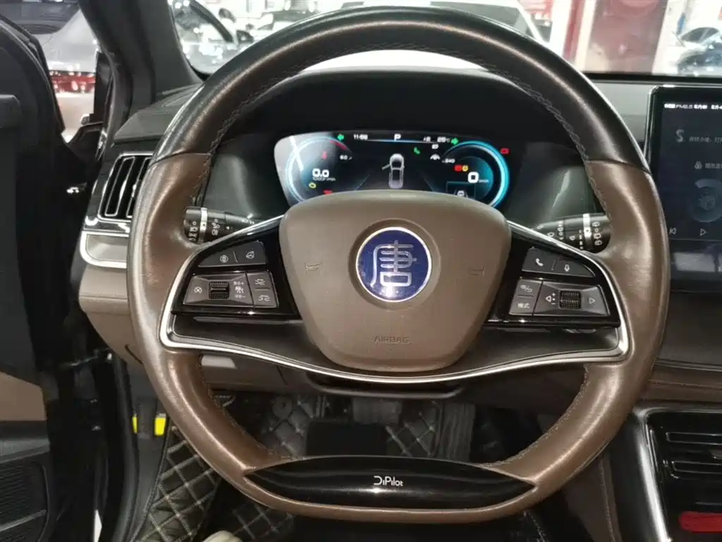 BYD Tang 2021 2.0T Automatic Flagship фото 11