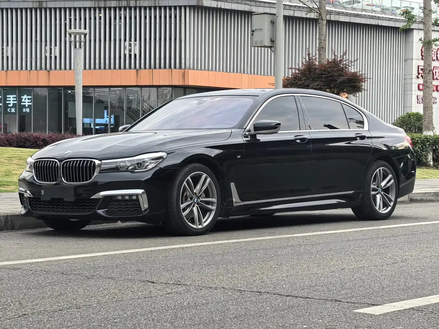 BMW 7 Series 2018 730Li Leading Type M Sport Package