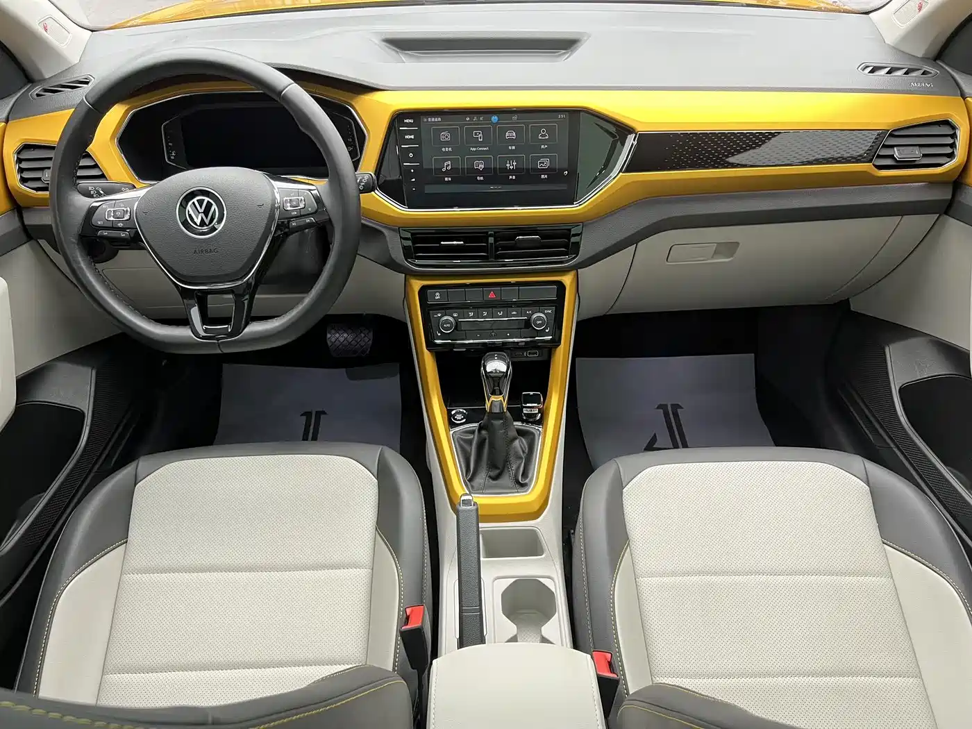 Volkswagen T-Cross 2023 2023 280TSI DSG Luxury Edition
