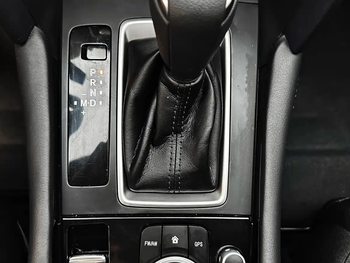 Фото 20 - Mazda CX-4
