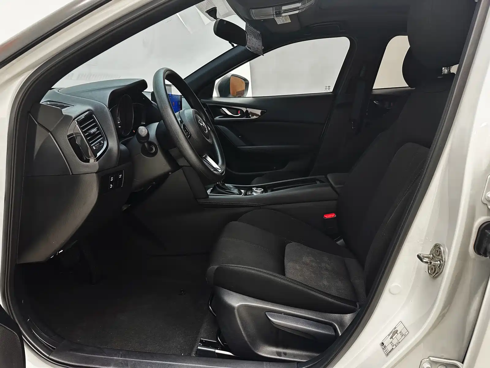 Фото 11 - Mazda CX-4