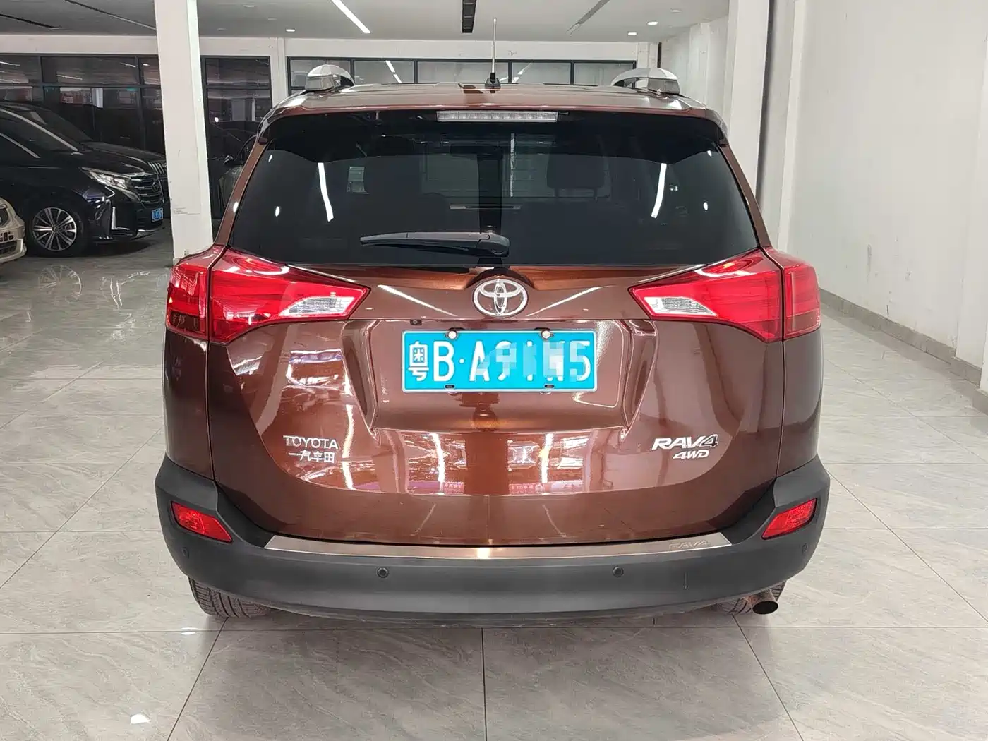 Toyota RAV4 Rongfang 2013 2.5L Auto 4WD Elite фото 23