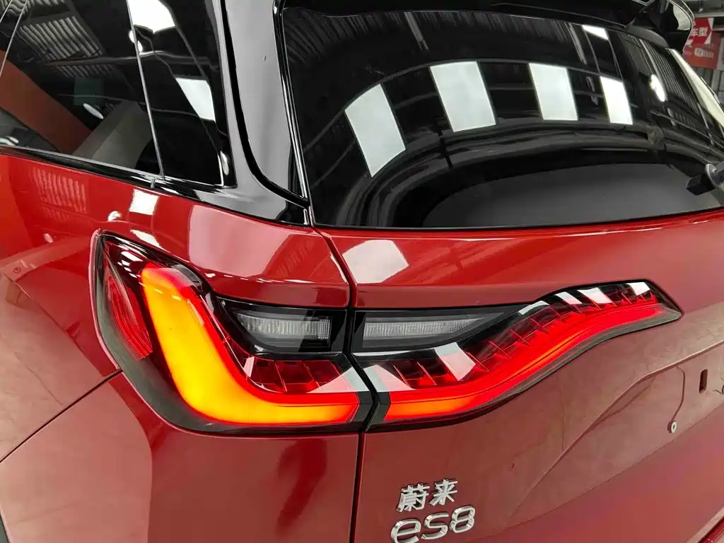 NIO ES8 2019 2018 355KM Standard 6-Seater